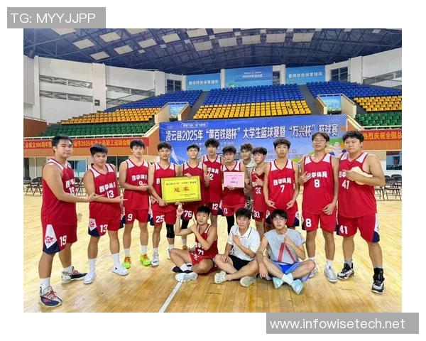 凤城篮球明星的崛起与梦想追逐之路展现青春热血与团队精神